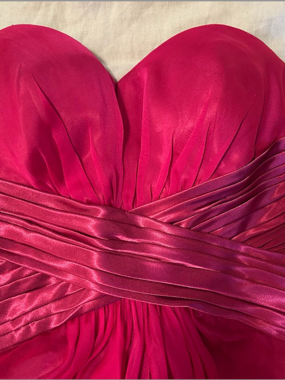 VIBRANT FUSHIA STRAPLESS GOWN WITH SHEER OVERLAY & FRONT SLIT / US 2